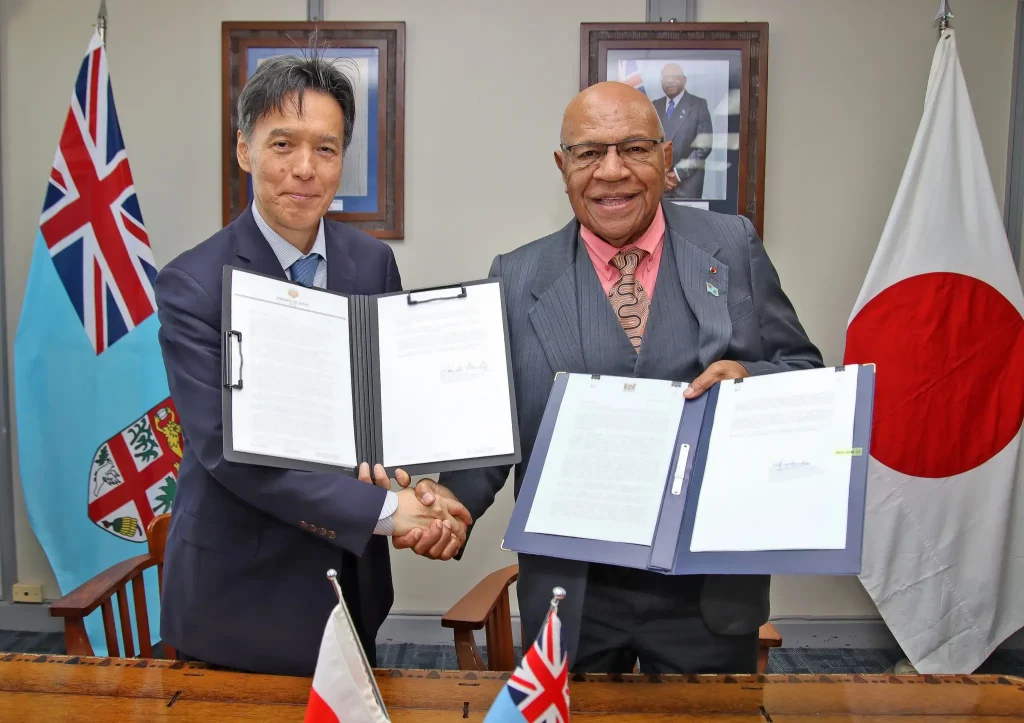 Ambassador of Japan to Fiji & Fiji PM
