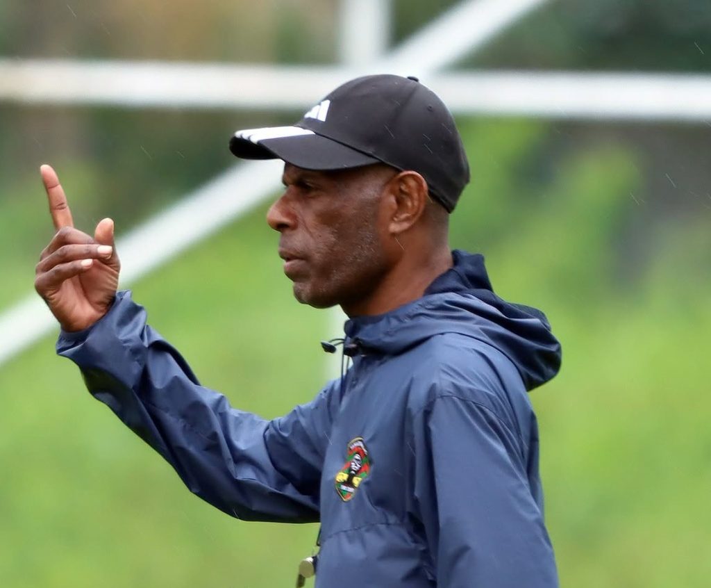Vanuatu Coach