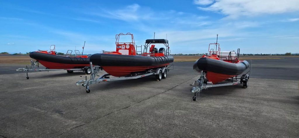 airport china 3 rescue boats